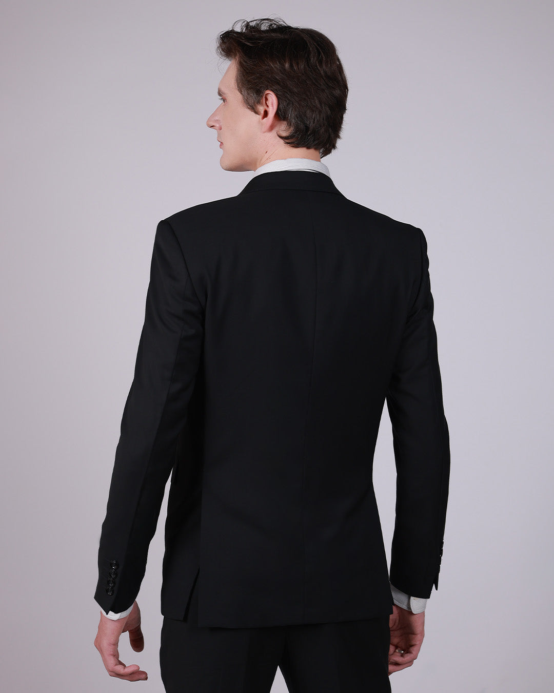 Charcoal Grey Suit – Super 140’s Wool, Classic Fit (2 or 3 Piece)
