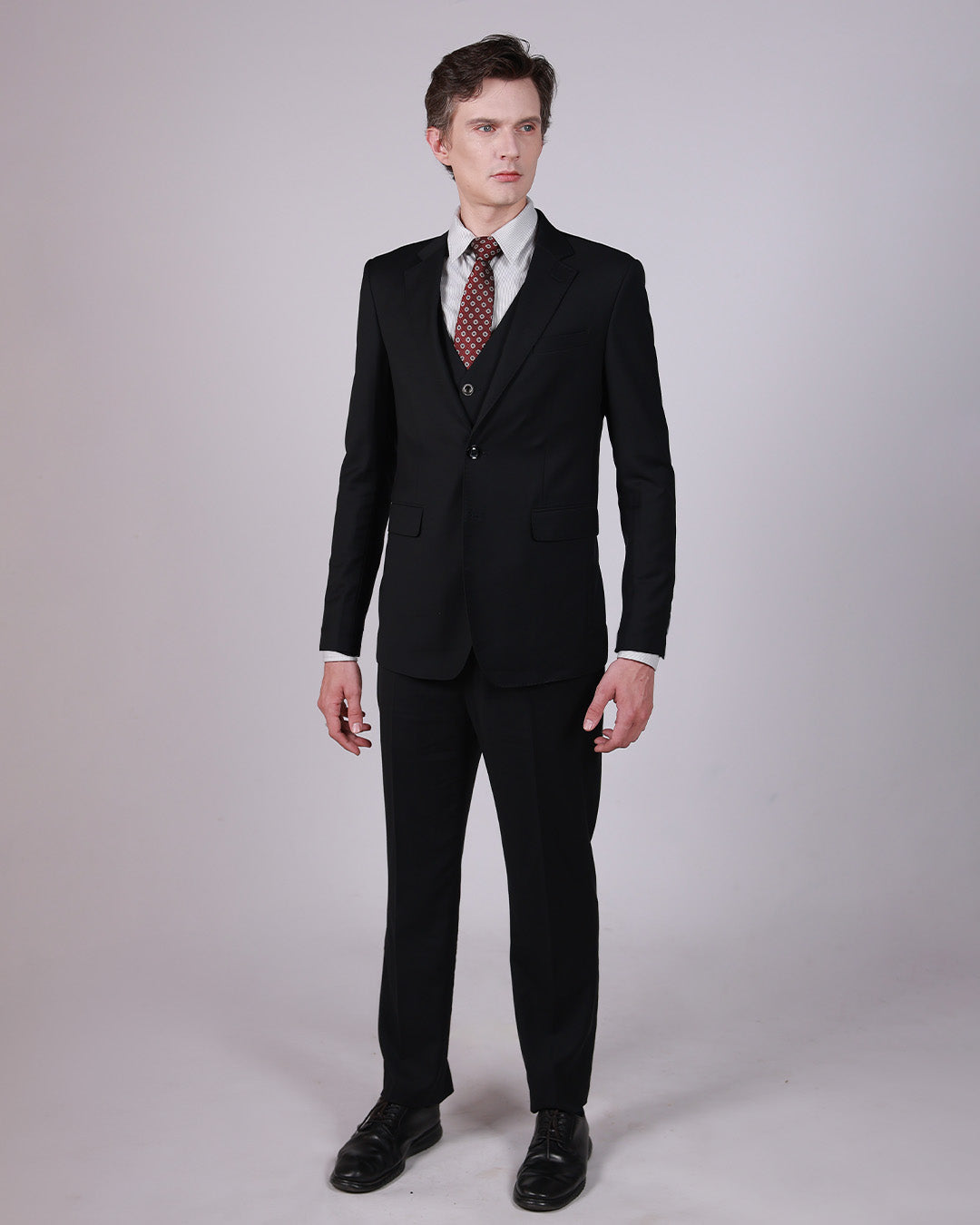 Charcoal Grey Suit – Super 140’s Wool, Classic Fit (2 or 3 Piece)